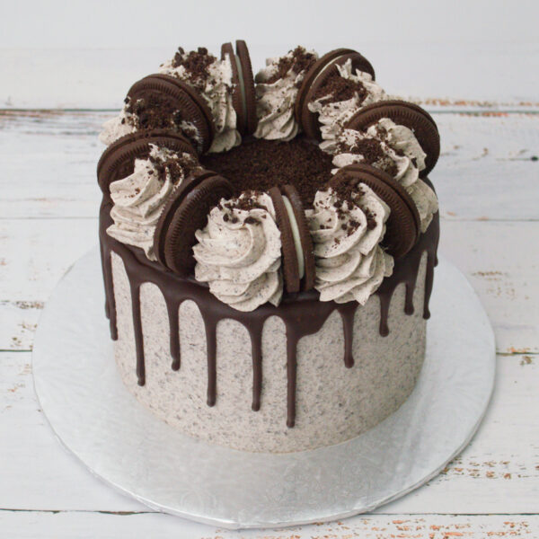 Cookies & Cream Cake - Image 2